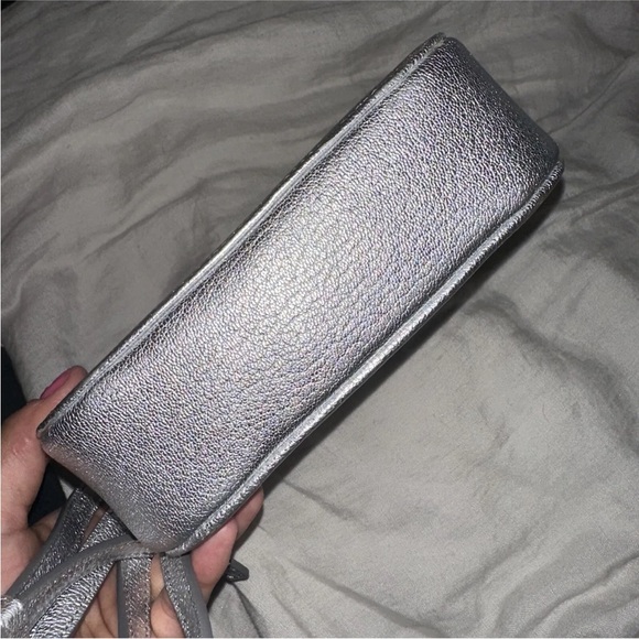 NEW Balenciaga Everyday Camera Bag Leather Bag Silver 552372 - Picture 7 of 11